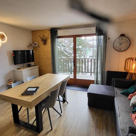 Appartement 4 A 6 Personnes - Chalets D'Aurouze - La Joue Du Loup Saint-Étienne-en-Dévoluy Esterno foto